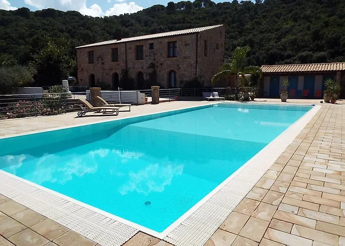 切法卢乡村旅行酒店 酒店 切法卢