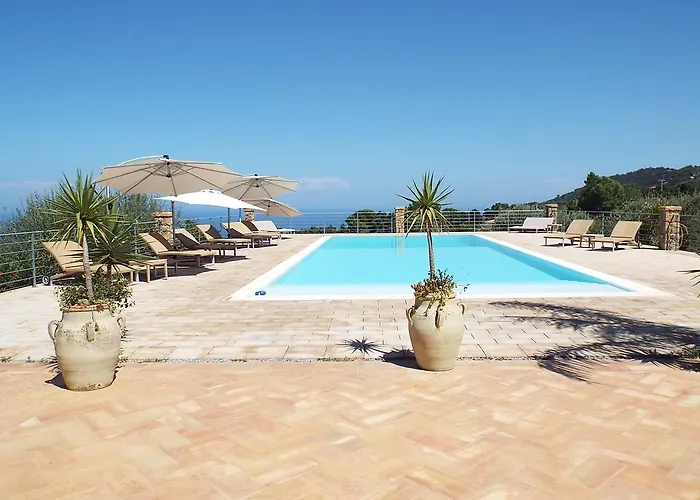 酒店 切法卢乡村旅行酒店 3*