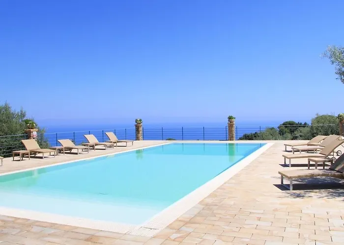 酒店 切法卢乡村旅行酒店 3*