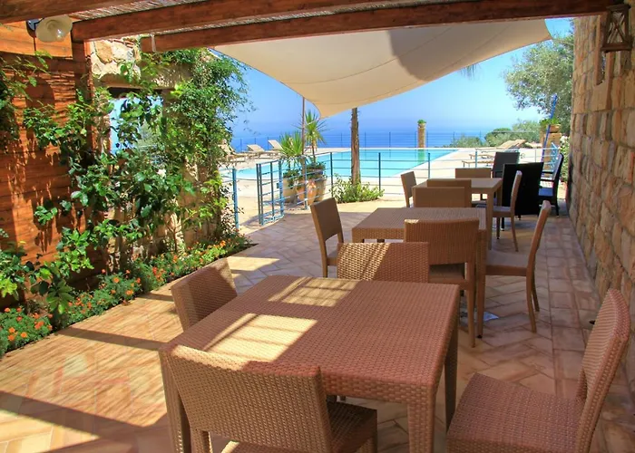 酒店 切法卢乡村旅行酒店 切法卢